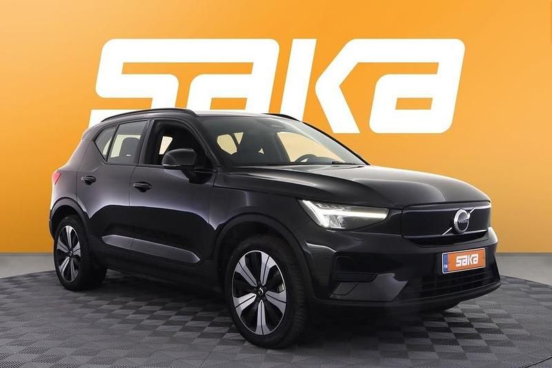 Käytetty 2023 Volvo XC40 Plus Katumaasturi | 35 800 € (Hyvä tarjous) - Kuva 1/3
