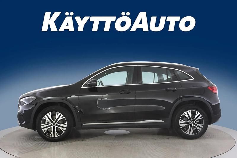 Uusi Mercedes GLA250 Edition 163 HP (119 kW) 2025 Yönmusta Katumaasturi