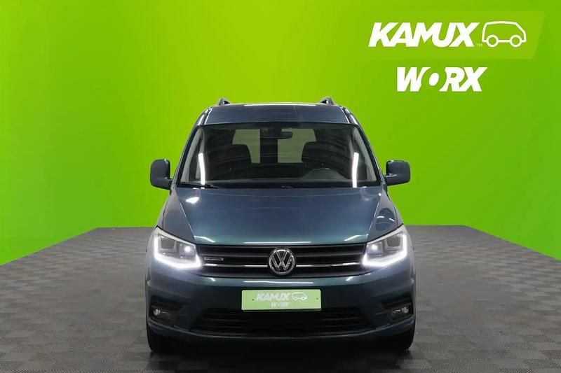 Käytetty VW Caddy Maxi 122 HP (89 kW) 2017 Vihreä Tila-auto