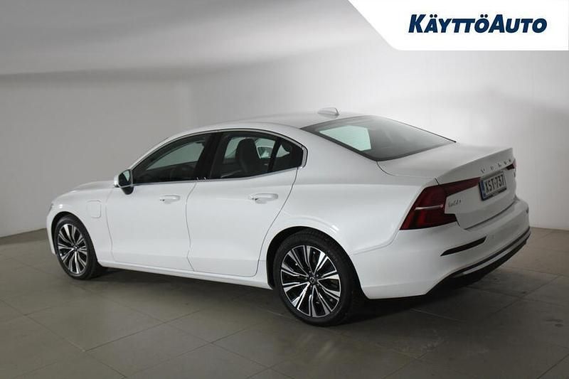 Käytetty Volvo S60 Performance 455 HP (334 kW) 2024 Crystal white met. Sedan