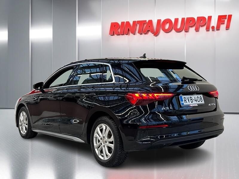 Käytetty Audi A3 Sportback e-tron Business 204 HP (150 kW) 2023 Viistoperä