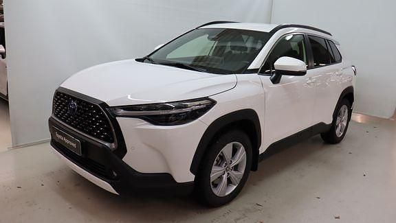Valkoinen Käytetty 2023 Toyota Corolla Cross Edition Katumaasturi | 35 900 € (Perustarjous) - Kuva 1/4