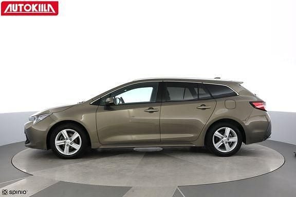 Käytetty Toyota Corolla Edition 122 HP (89 kW) 2023 Ruskea (beige) Farmari