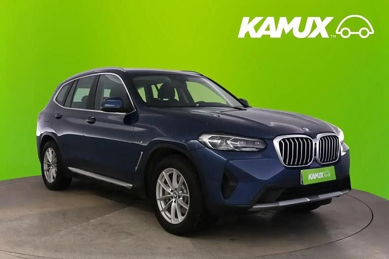 Sininen Käytetty 2022 BMW X3 Comfort Edition Katumaasturi | 33 390 € (Hyvä tarjous) - Kuva 1/4