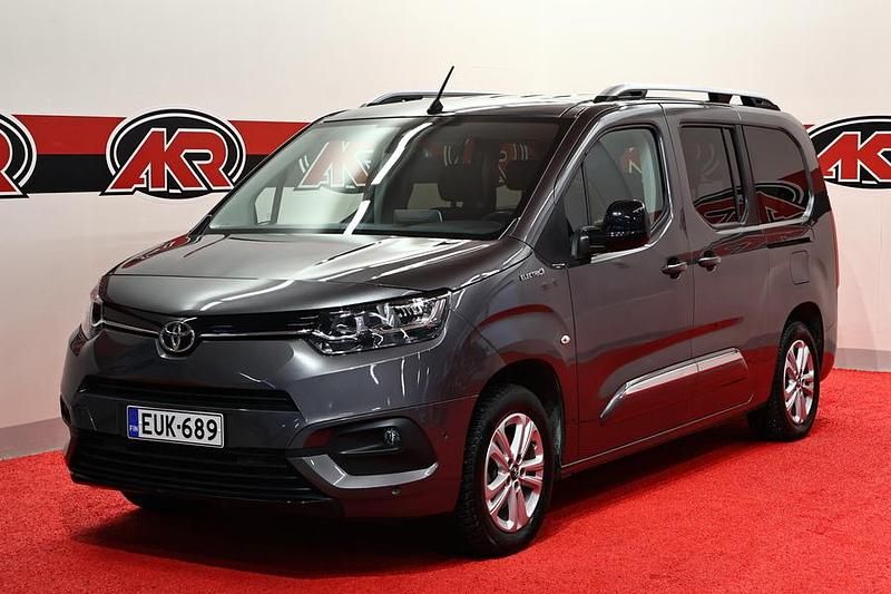 Käytetty Toyota Proace Verso City 2022 Harmaa Farmari