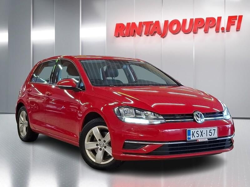Käytetty VW Golf VII Comfortline 125 HP (91 kW) 2018 Punainen Viistoperä