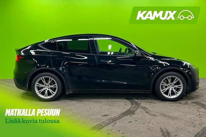 Käytetty Tesla Model Y 378 kW (514 HP) 2020 Musta Katumaasturi
