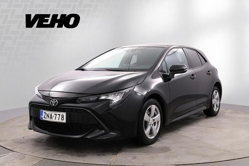 Musta Käytetty 2020 Toyota Corolla Multidrive S Viistoperä | 20 800 € (Perustarjous) - Kuva 1/4