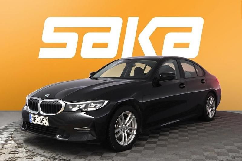Käytetty BMW 330e Sport Line 292 HP (214 kW) 2021 Sedan