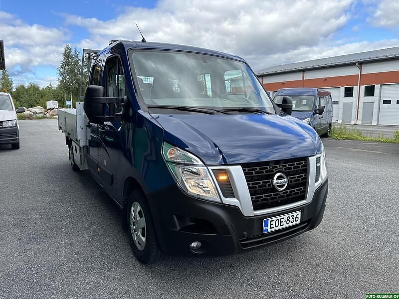 Käytetty Nissan NV400 146 HP (107 kW) 2017 Sininen Van