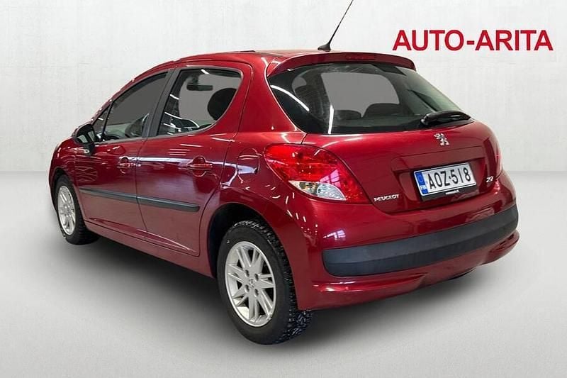 Käytetty Peugeot 207 95 HP (69 kW) 2010 Viistoperä