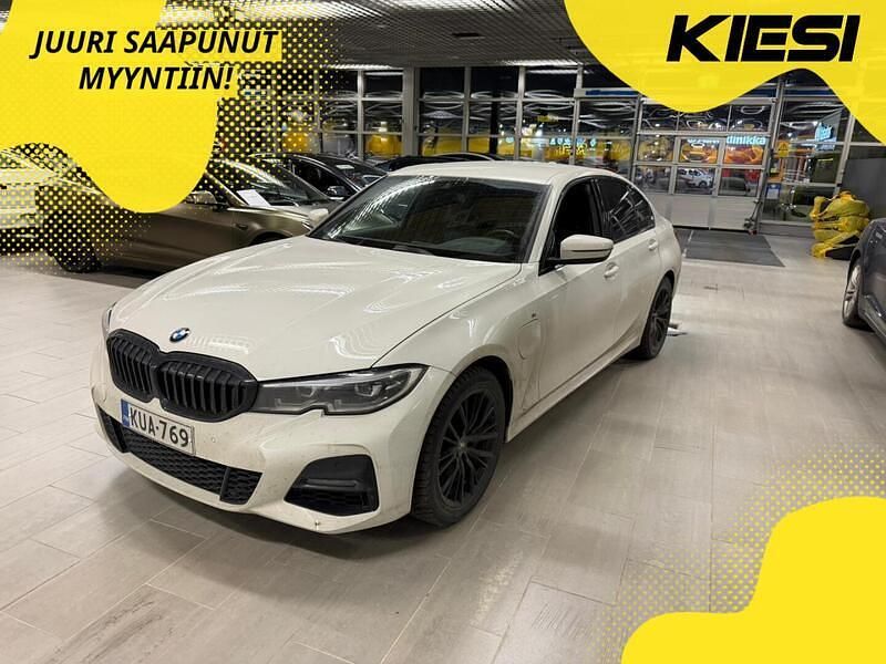 Käytetty 2020 BMW 330e M Sport Sedan | 28 980 € (Perustarjous) - Kuva 1/3