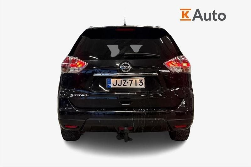 Käytetty Nissan X-Trail 360º 131 HP (96 kW) 2016 Katumaasturi