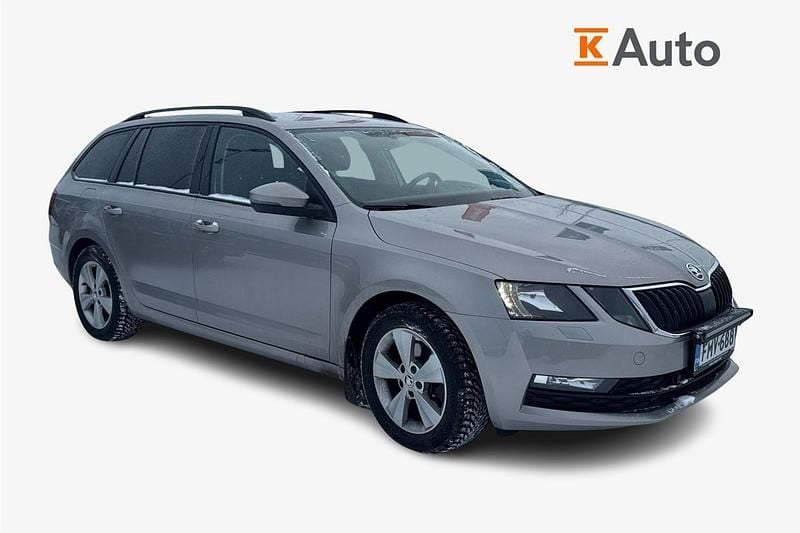 Käytetty Skoda Octavia Ambition 150 HP (110 kW) 2017 Ruskea (beige) Farmari