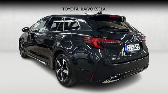 Käytetty Toyota Corolla Anniversary 140 HP (102 kW) 2025 Musta Farmari