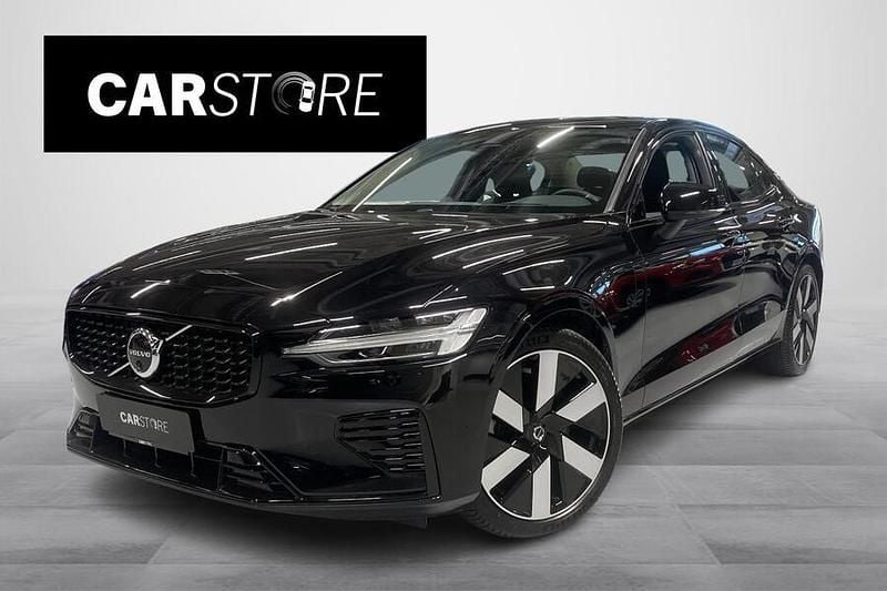 Käytetty 2024 Volvo S60 Performance Sedan | 43 790 € (Perustarjous) - Kuva 1/3