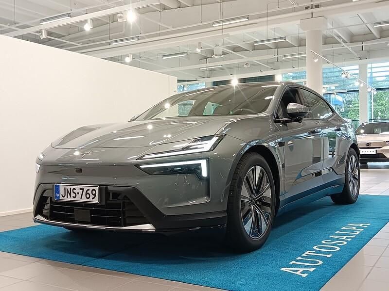 Harmaa Uusi 2025 Polestar 4 Plus Katumaasturi | 61 900 € (Perustarjous) - Kuva 1/4
