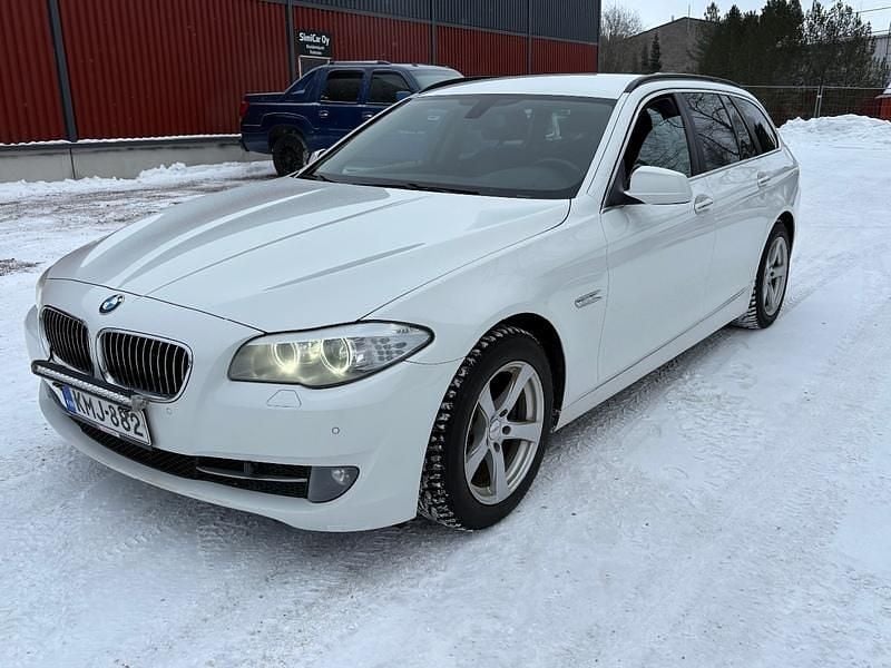 Käytetty BMW 520 184 HP (135 kW) 2013 Farmari