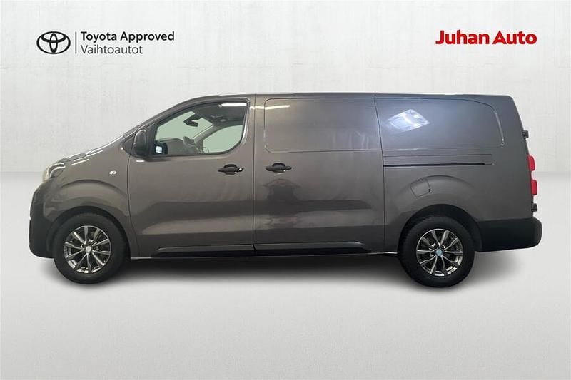 Käytetty Toyota Proace 177 HP (130 kW) 2021 Harmaa Tila-auto