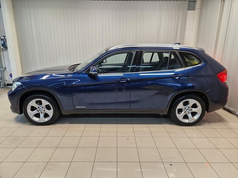 Käytetty BMW X1 143 HP (105 kW) 2015 Sininen Katumaasturi