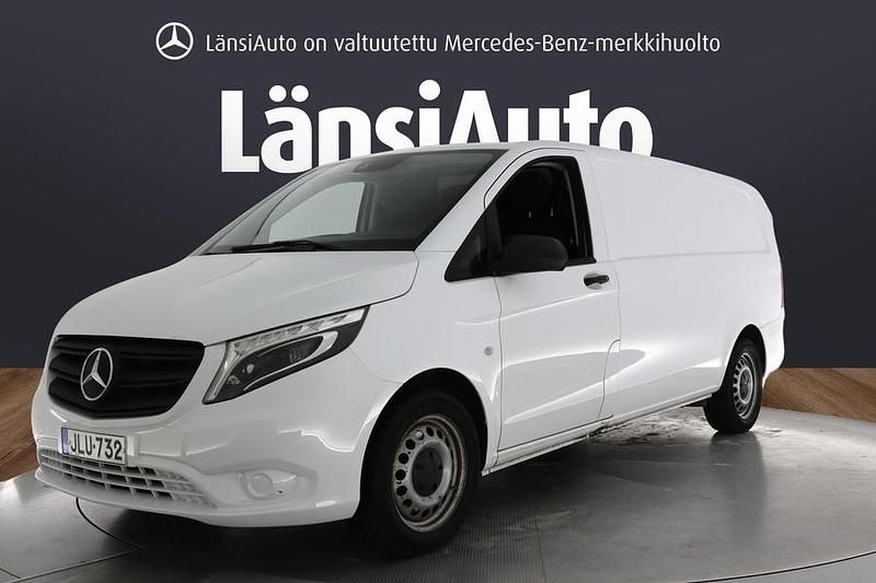 Käytetty Mercedes Vito 163 HP (119 kW) 2020 Van