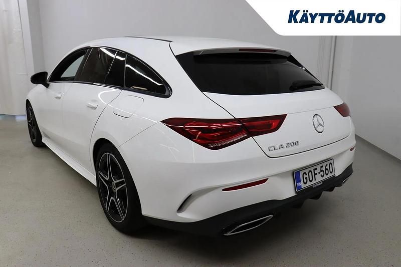 Käytetty Mercedes CLA200 Shooting Brake Business 163 HP (119 kW) 2020 Val Farmari
