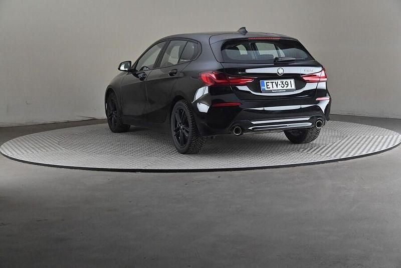 Käytetty BMW 120 190 HP (139 kW) 2021 Viistoperä