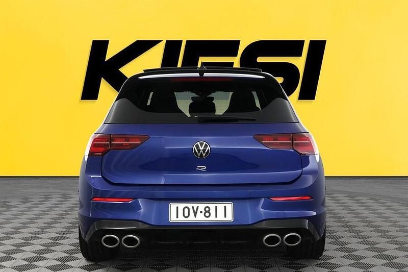 Käytetty VW Golf VIII R 320 HP (235 kW) 2021 Viistoperä