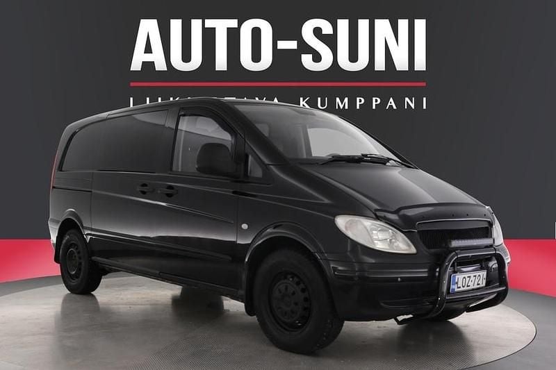 Musta Käytetty 2009 Mercedes Vito Tila-auto | 8 900 € (Hyvä tarjous) - Kuva 1/3