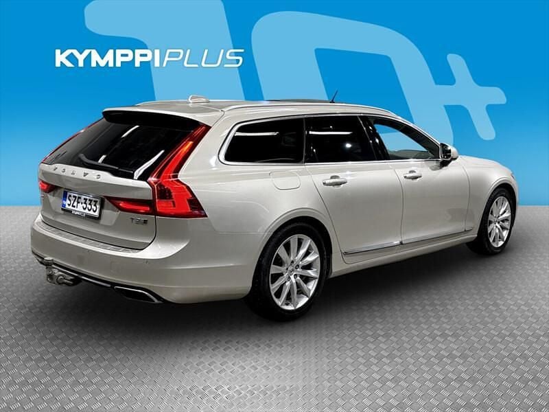 Käytetty Volvo V90 Inscription 320 HP (235 kW) 2018 Farmari