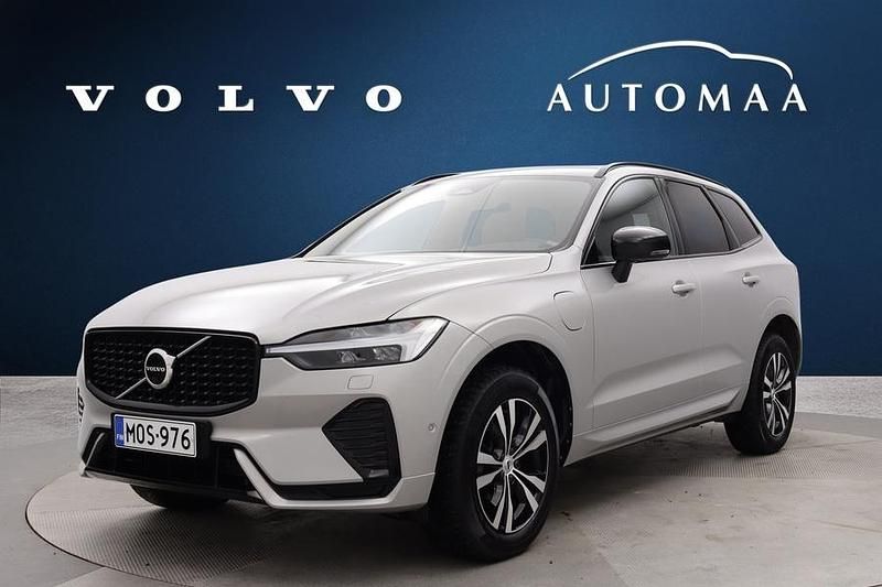 Harmaa Käytetty 2023 Volvo XC60 Performance Katumaasturi | 53 900 € (Hieman kallis) - Kuva 1/3