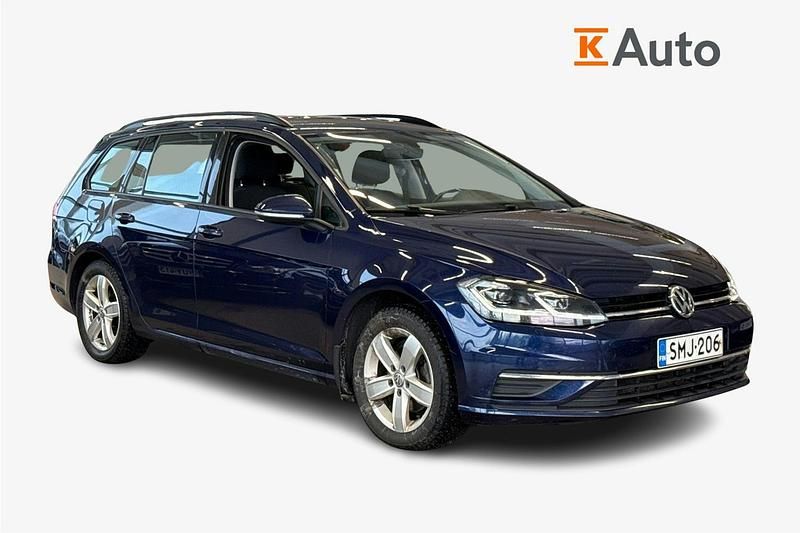 Käytetty VW Golf VII Comfortline 110 HP (80 kW) 2017 Sininen Farmari