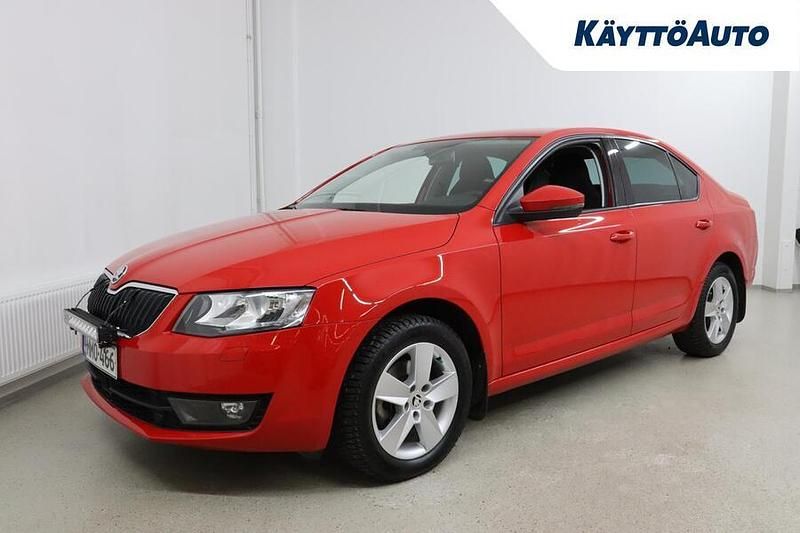 Käytetty Skoda Octavia Dynamic 150 HP (110 kW) 2016 Punainen Viistoperä
