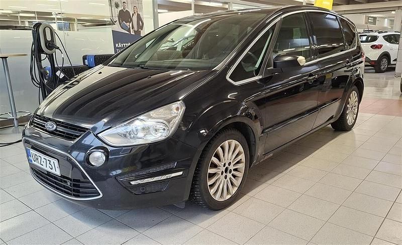 Musta Käytetty 2012 Ford S-MAX Business Edition Tila-auto | 5 900 € (Hyvä tarjous) - Kuva 1/4