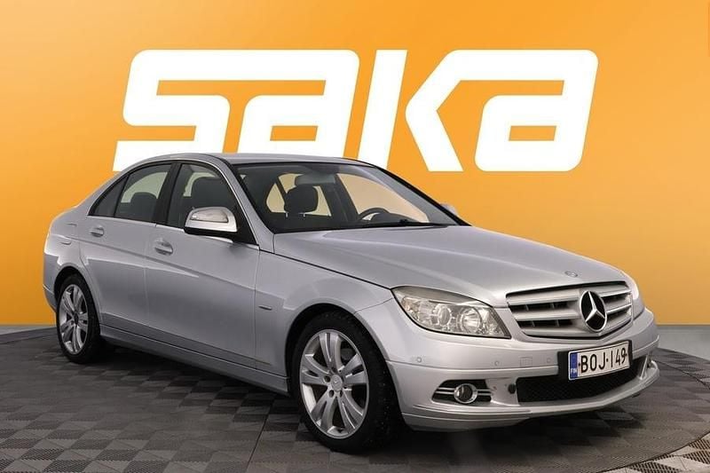 Käytetty 2007 Mercedes C220 Avantgarde Sedan | 6 400 € (Perustarjous) - Kuva 1/4