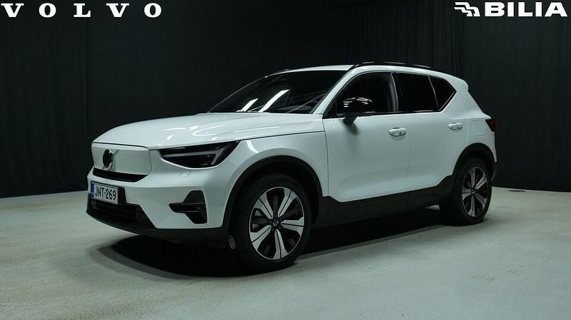 Valkoinen Käytetty 2025 Volvo EX40 Plus Katumaasturi | 46 800 € (Hyvä tarjous) - Kuva 1/3