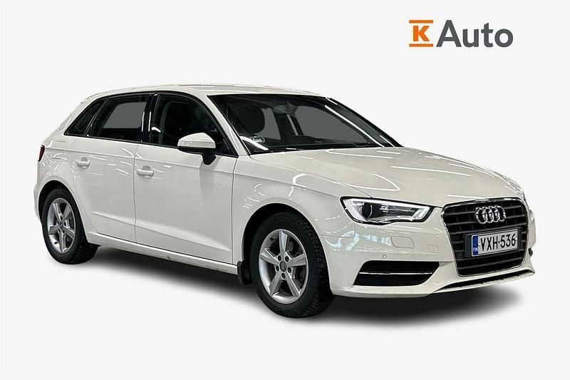 Käytetty Audi A3 Sportback Business 122 HP (89 kW) 2014 Valkoinen Viistoperä