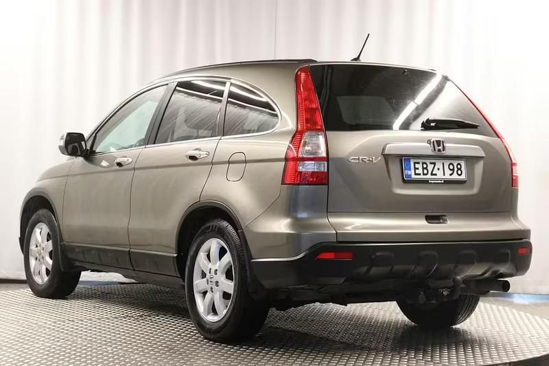 Käytetty Honda CR-V Elegance Plus 150 HP (110 kW) 2009 Katumaasturi