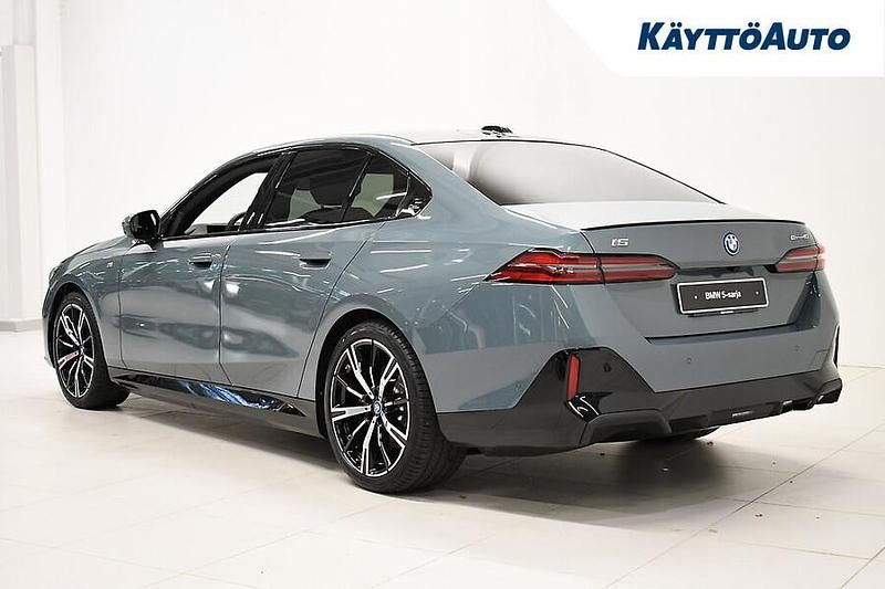 Käytetty BMW i5 M Sport 250 kW (340 HP) 2025 Sedan