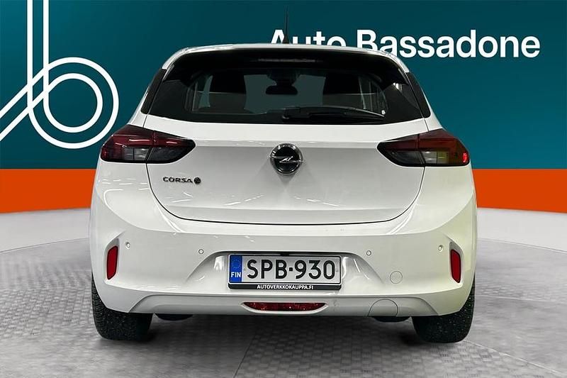 Käytetty Opel Corsa-e Edition 100 kW (136 HP) 2023 Viistoperä