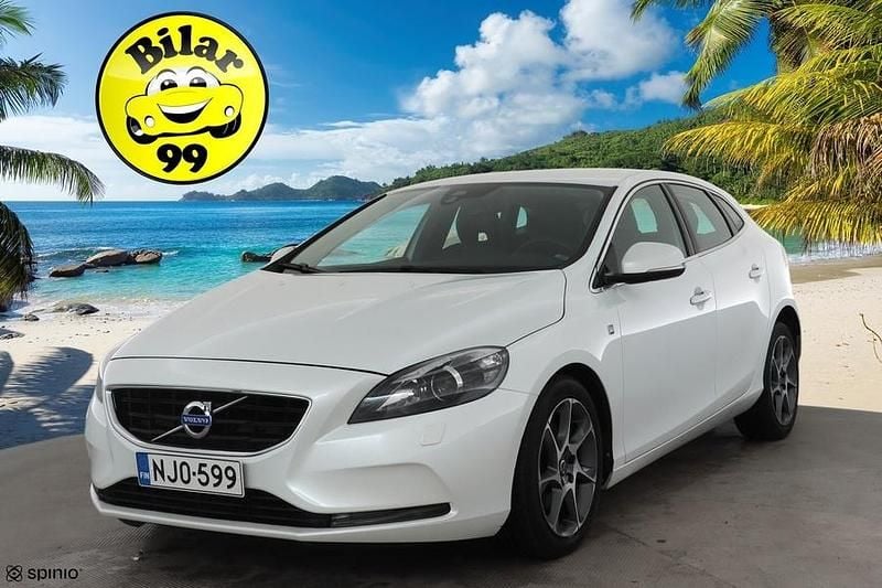 Käytetty 2015 Volvo V40 Ocean Race Viistoperä | 15 800 € (Perustarjous) - Kuva 1/2