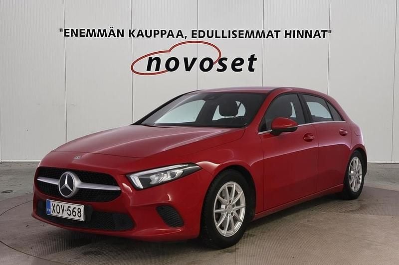 Punainen Käytetty 2018 Mercedes A200 Style Viistoperä | 17 870 € (Perustarjous) - Kuva 1/4