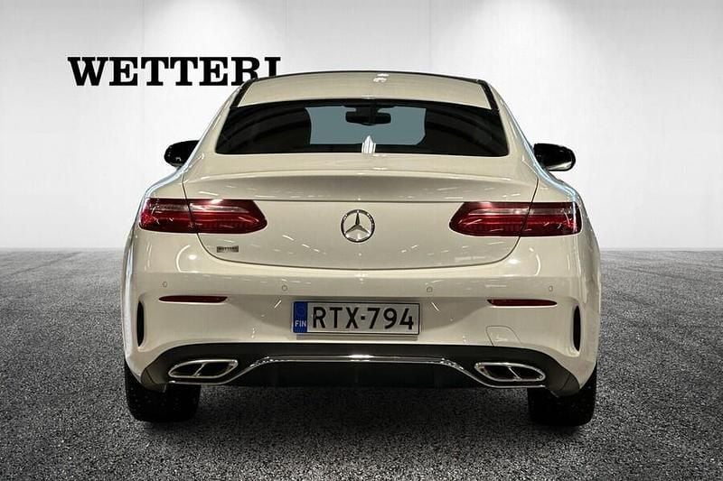 Käytetty Mercedes E220 AMG 194 HP (142 kW) 2019 Valkoinen Coupe - kaksiovinen