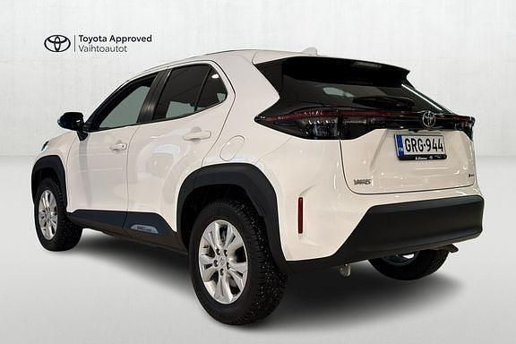 Käytetty Toyota Yaris Cross 116 HP (85 kW) 2025 040 Katumaasturi