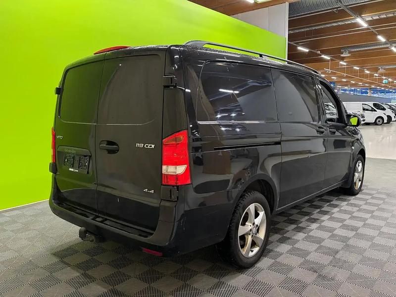 Käytetty Mercedes Vito 190 HP (139 kW) 2017 Musta Van