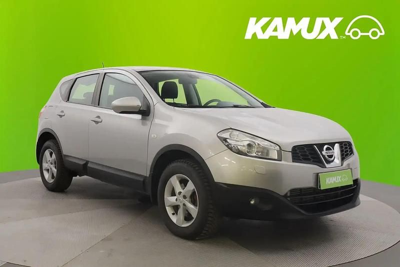 Hopea / harmaa Käytetty 2012 Nissan Qashqai Acenta Katumaasturi | 6 880 € (Perustarjous) - Kuva 1/4