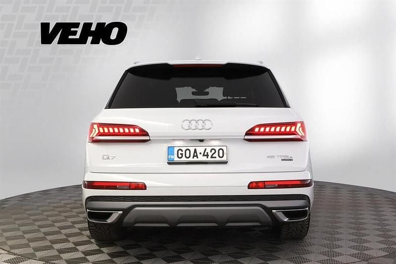 Käytetty Audi Q7 Business 340 HP (250 kW) 2020 Valkoinen Katumaasturi