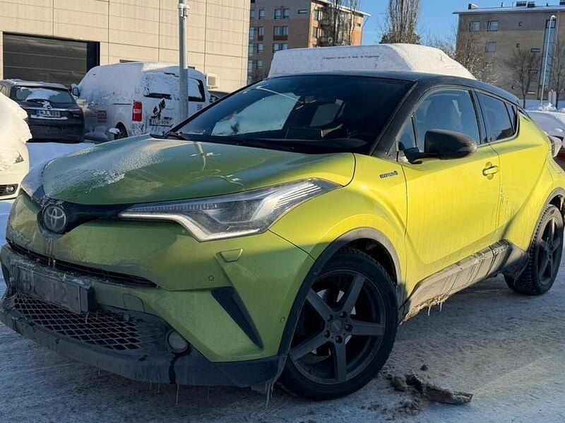 Käytetty Toyota C-HR Edition 122 HP (89 kW) 2019 Katumaasturi