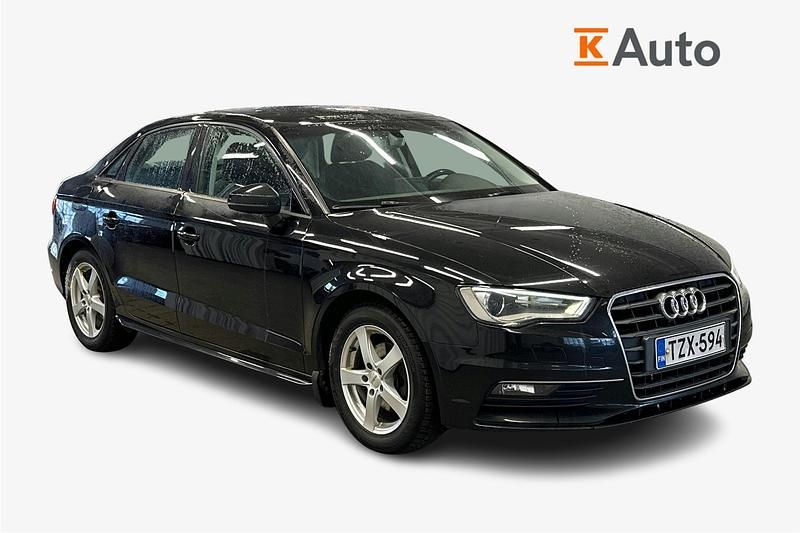 Käytetty Audi A3 Business 148 HP (108 kW) 2016 Musta Sedan