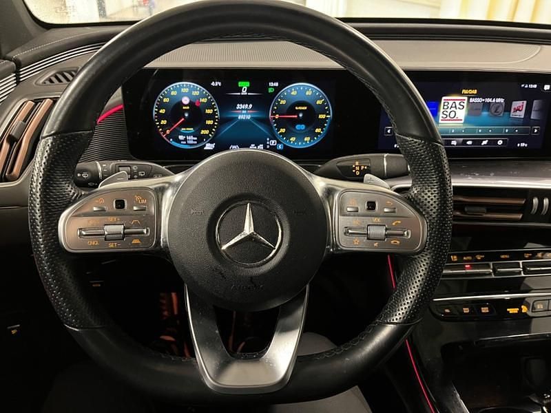 Käytetty Mercedes EQC400 Advanced 300 kW (408 HP) 2022 Katumaasturi